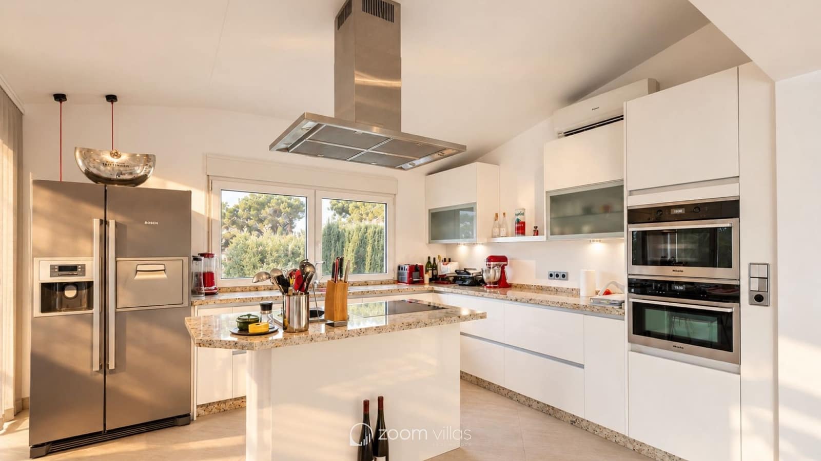 3 Zimmer Villa zu verkaufen in Moraira mit Pool Garage - 1.425.000 € (Ref: 9479445)