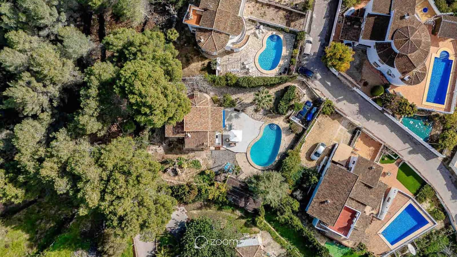 2 bedroom Villa for sale in Moraira - € 550,000 (Ref: 9495386)