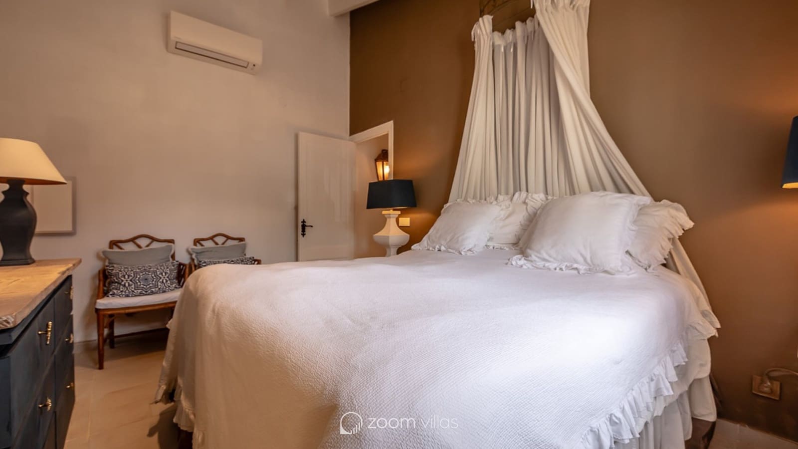 2 soveværelse Villa til salg i Moraira - € 680.000 (Ref: 9542566)