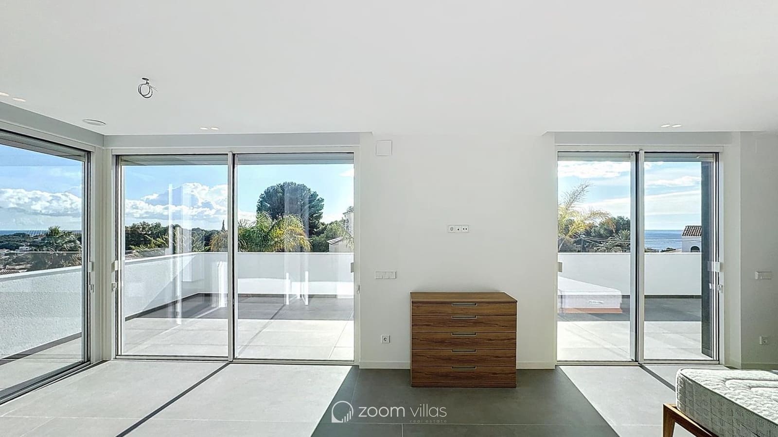 5 soveværelse Villa til salg i Moraira med swimmingpool - € 2.400.000 (Ref: 9547006)