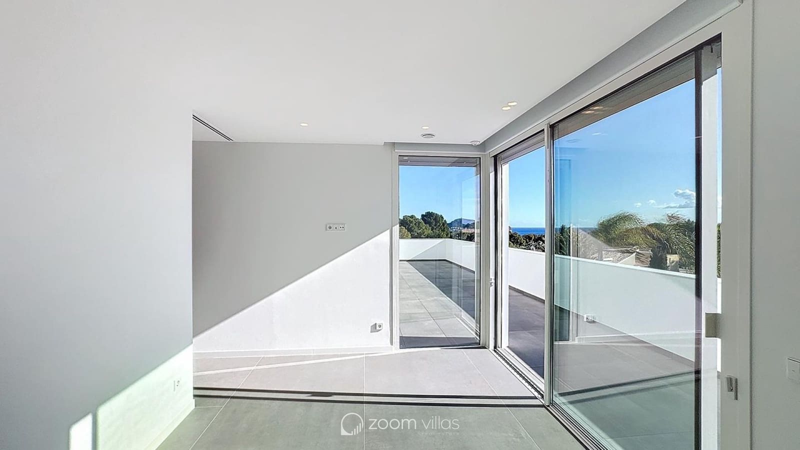 5 soveværelse Villa til salg i Moraira med swimmingpool - € 2.400.000 (Ref: 9547006)