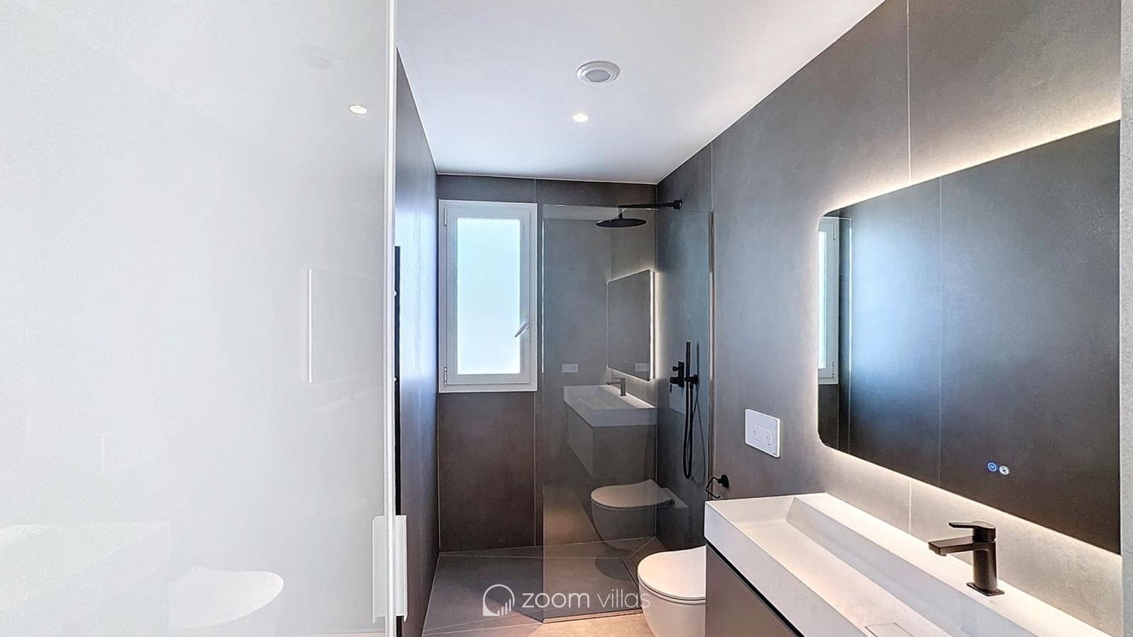 5 soveværelse Villa til salg i Moraira med swimmingpool - € 2.400.000 (Ref: 9547006)