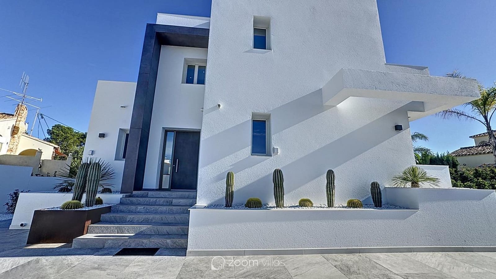 5 soveværelse Villa til salg i Moraira med swimmingpool - € 2.400.000 (Ref: 9547006)