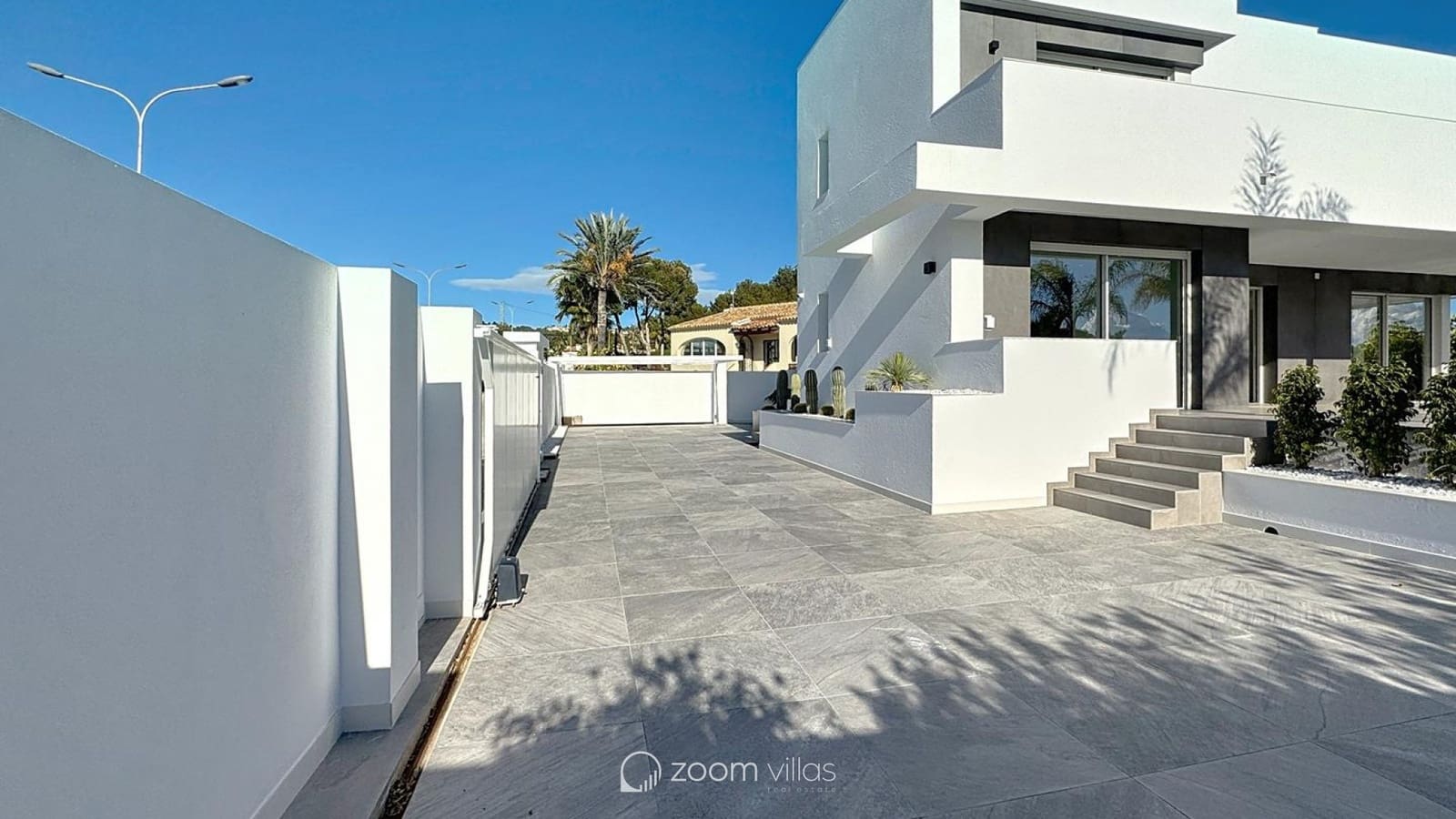 5 soveværelse Villa til salg i Moraira med swimmingpool - € 2.400.000 (Ref: 9547006)