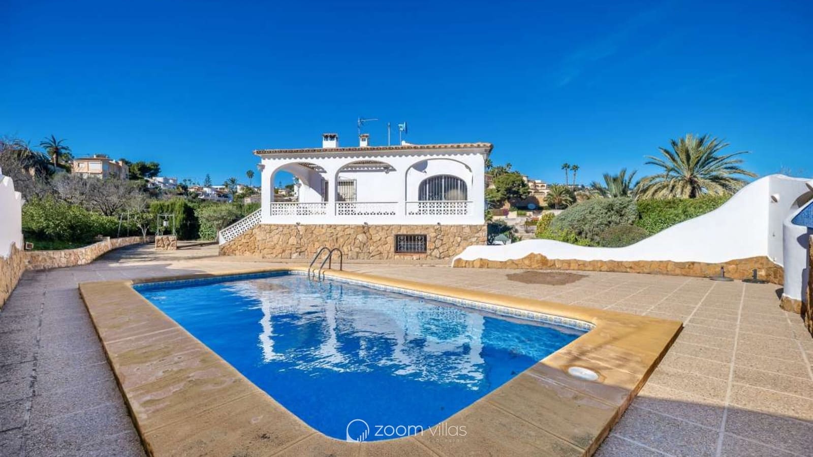 6 bedroom Villa for sale in Benissa with pool - € 890,000 (Ref: 9548615)