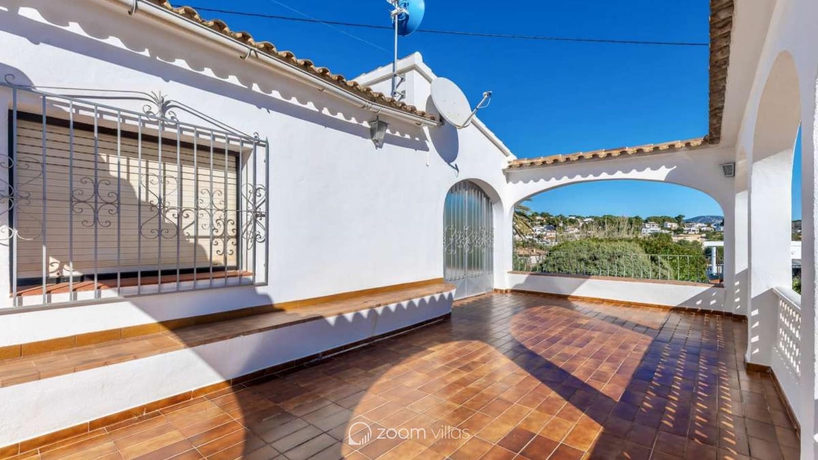 6 bedroom Villa for sale in Benissa with pool - € 890,000 (Ref: 9548615)