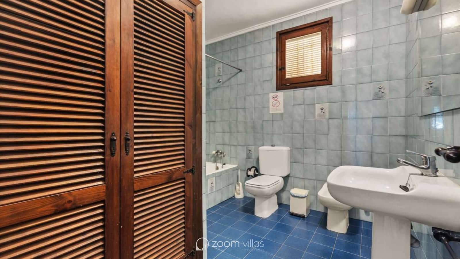 6 bedroom Villa for sale in Benissa with pool - € 890,000 (Ref: 9548615)