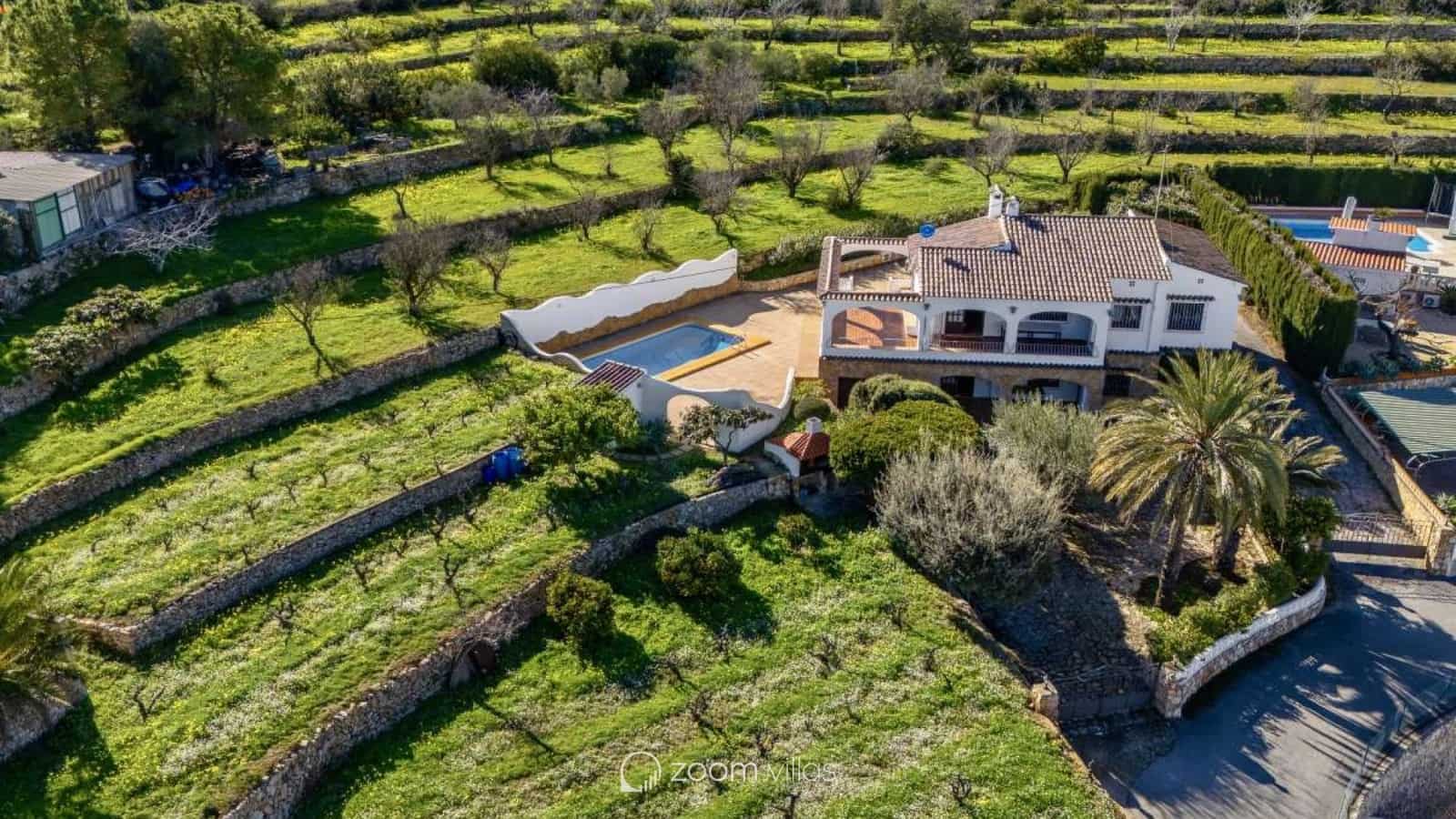 6 bedroom Villa for sale in Benissa with pool - € 890,000 (Ref: 9548615)