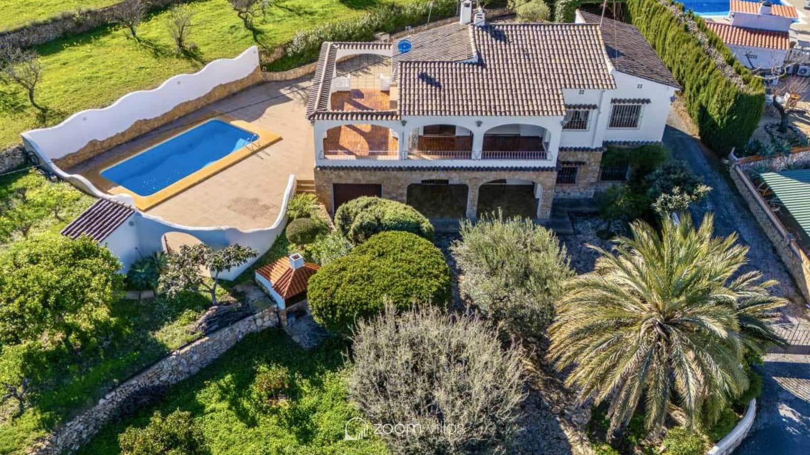 6 bedroom Villa for sale in Benissa with pool - € 890,000 (Ref: 9548615)