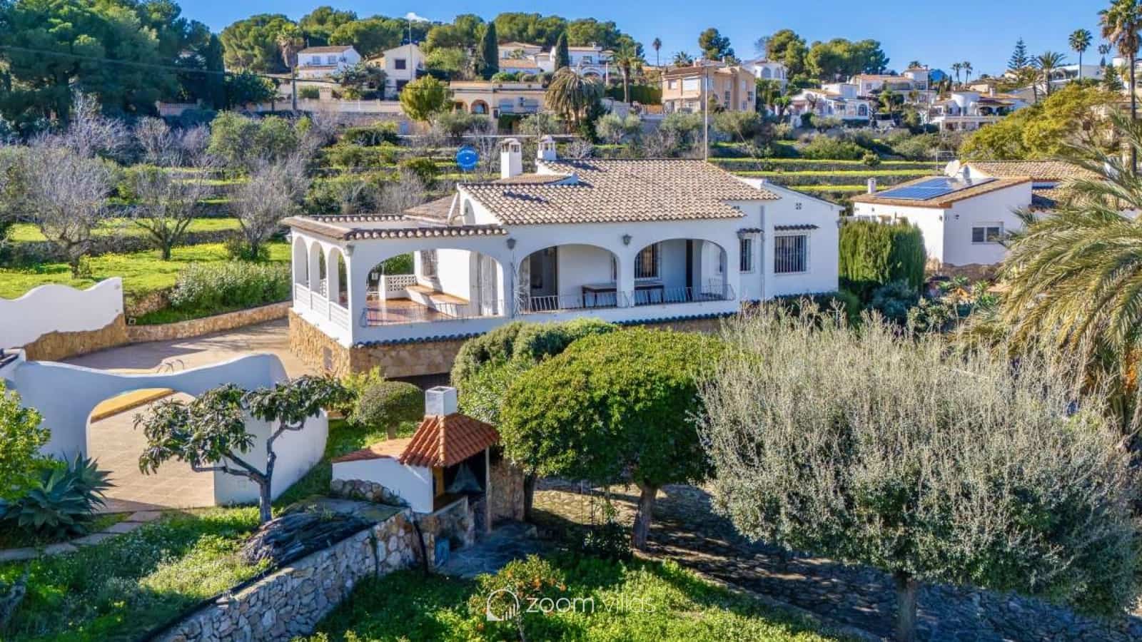 6 bedroom Villa for sale in Benissa with pool - € 890,000 (Ref: 9548615)