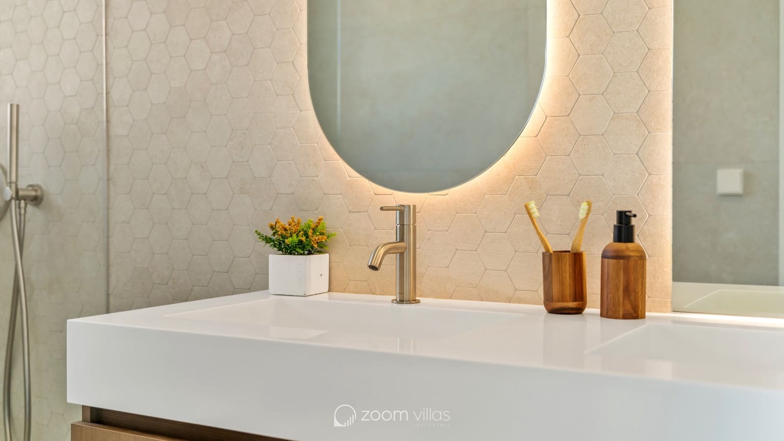 3 soveværelse Villa til salg i Cumbre del Sol med swimmingpool - € 1.640.000 (Ref: 9559021)