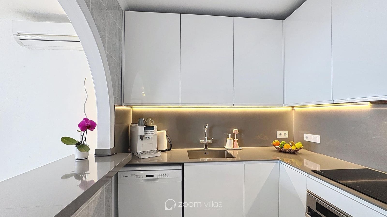 3 chambre Appartement à vendre à Benitachell / Benitatxell avec piscine - 380 000 € (Ref: 9579193)