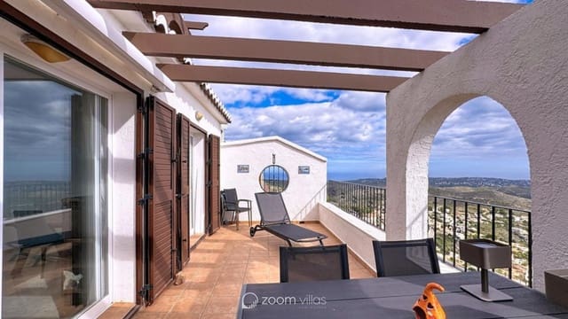 3 sovrum Lägenhet till salu i Benitachell / Benitatxell med pool - 380 000 € (Ref: 9579193)