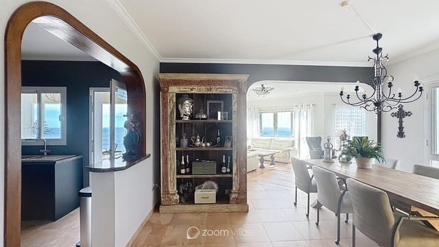 5 soveværelse Villa til salg i Benitachell / Benitatxell med swimmingpool - € 1.100.000 (Ref: 9579194)