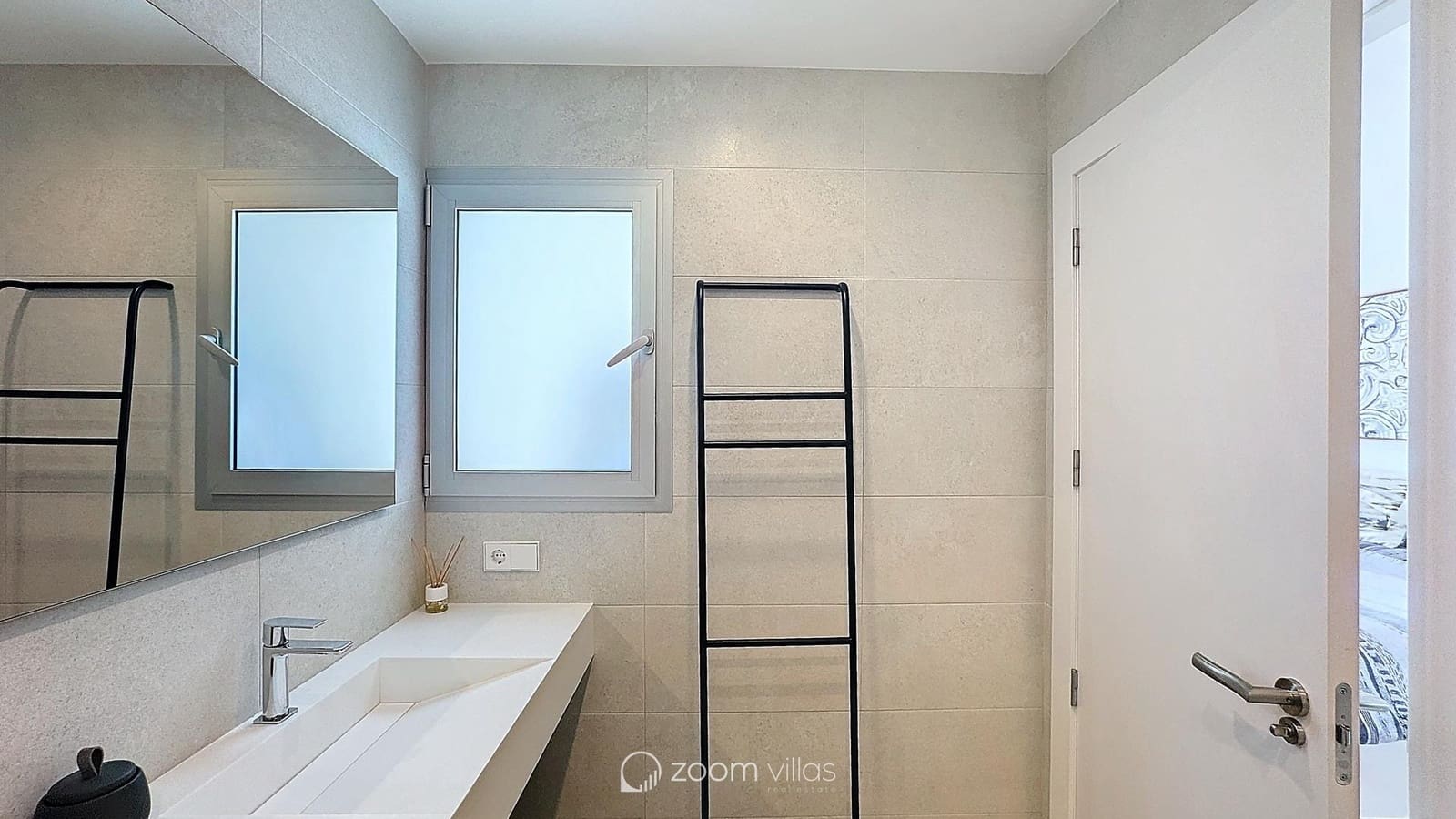 4 Zimmer Villa zu verkaufen in Benitachell / Benitatxell mit Pool - 990.000 € (Ref: 9579195)