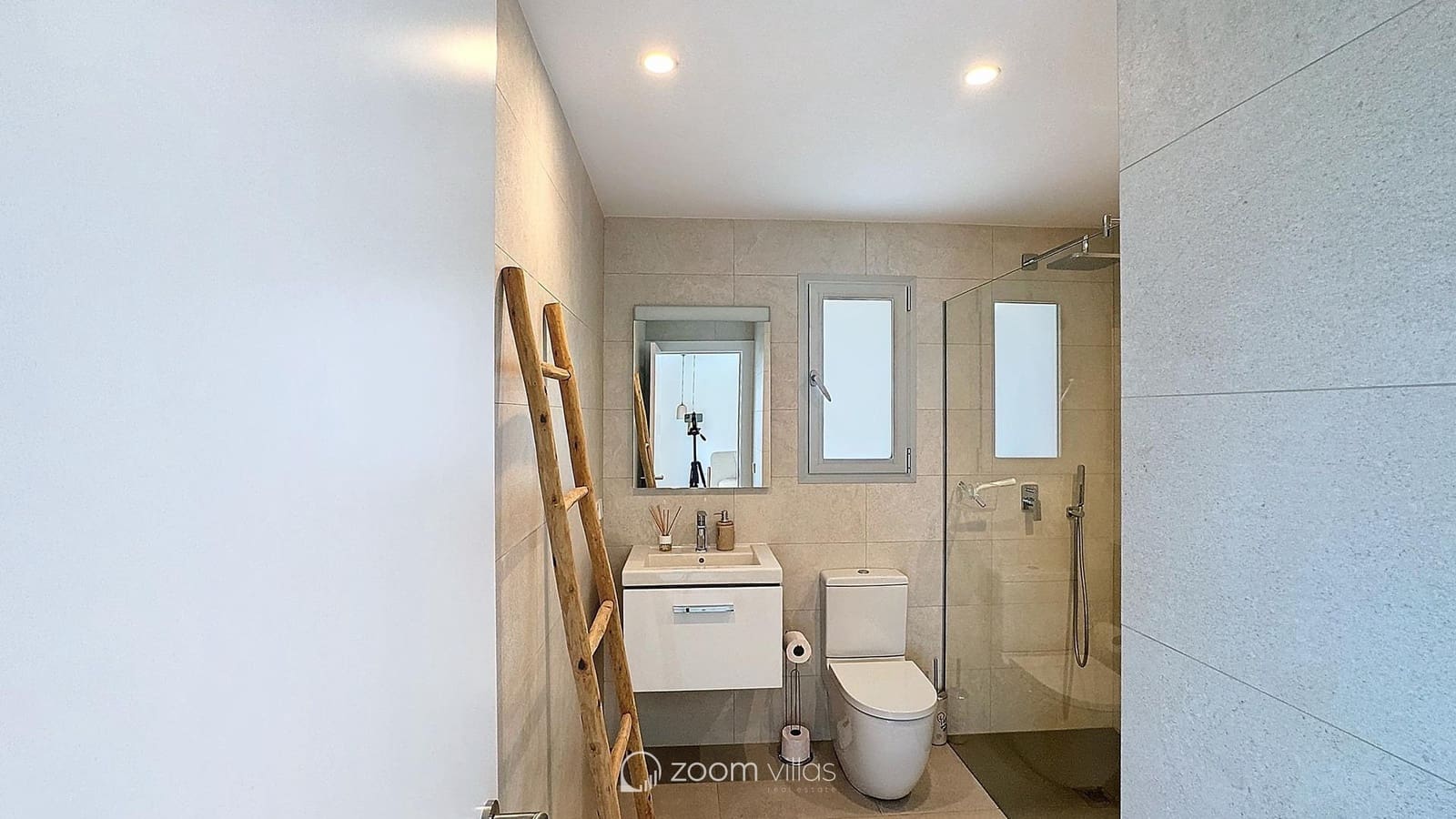 4 Zimmer Villa zu verkaufen in Benitachell / Benitatxell mit Pool - 990.000 € (Ref: 9579195)