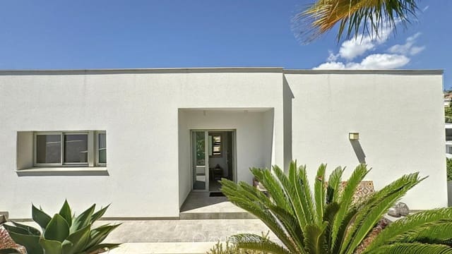 4 soveværelse Villa til salg i Benitachell / Benitatxell med swimmingpool - € 990.000 (Ref: 9579195)