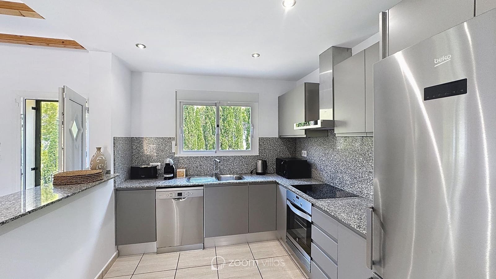 5 soveværelse Villa til salg i Benitachell / Benitatxell med swimmingpool - € 725.000 (Ref: 9588508)