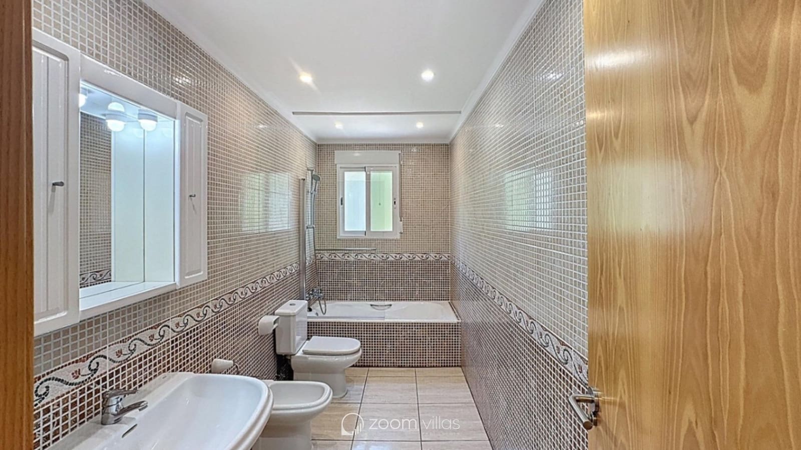 5 soveværelse Villa til salg i Benitachell / Benitatxell med swimmingpool - € 725.000 (Ref: 9588508)