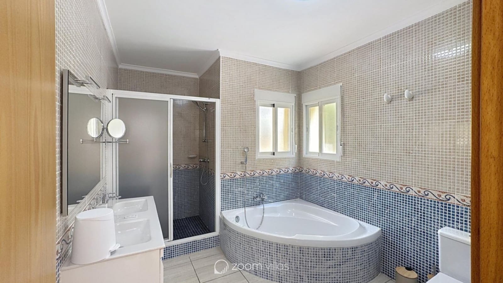 5 soveværelse Villa til salg i Benitachell / Benitatxell med swimmingpool - € 725.000 (Ref: 9588508)