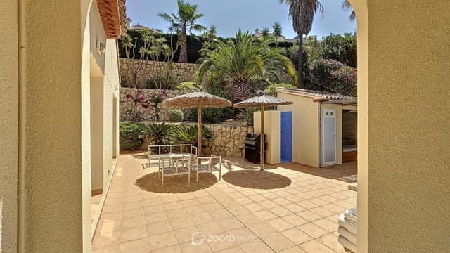 5 Zimmer Villa zu verkaufen in Benitachell / Benitatxell mit Pool - 725.000 € (Ref: 9588508)