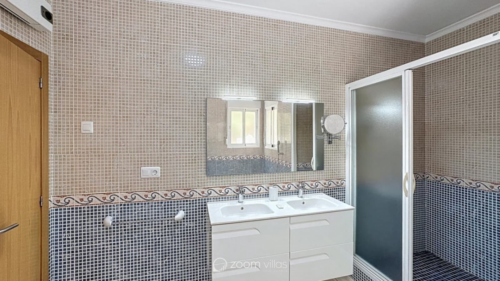 5 soveværelse Villa til salg i Benitachell / Benitatxell med swimmingpool - € 725.000 (Ref: 9588508)