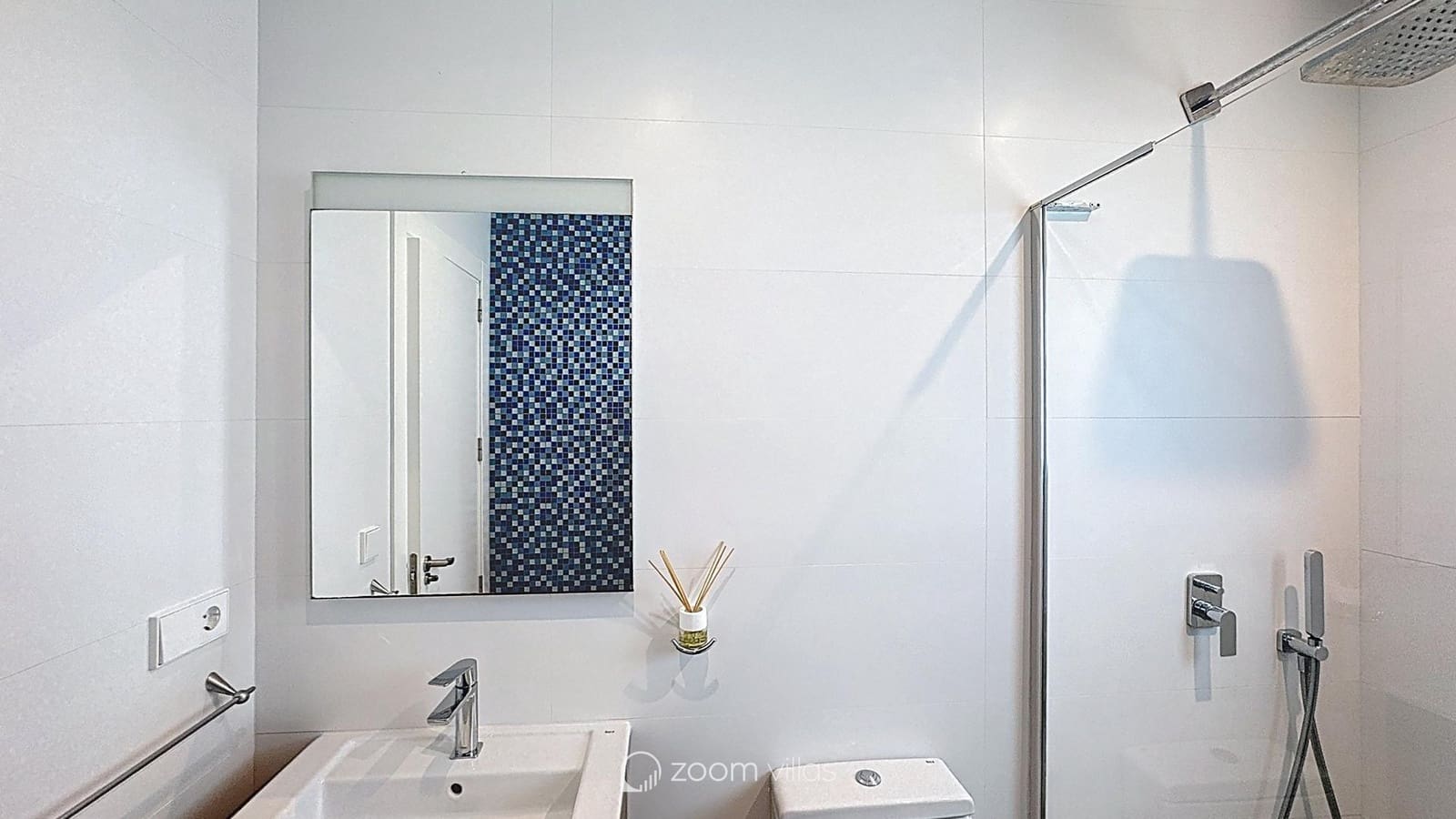 4 quarto Moradia para venda em Benitachell / Benitatxell com piscina - 1 125 000 € (Ref: 9588509)