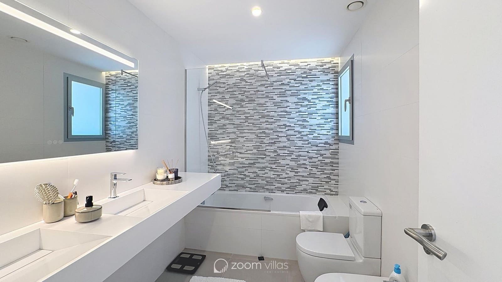 4 soverom Villa til salgs i Benitachell / Benitatxell med svømmebasseng - € 1 395 000 (Ref: 9588510)