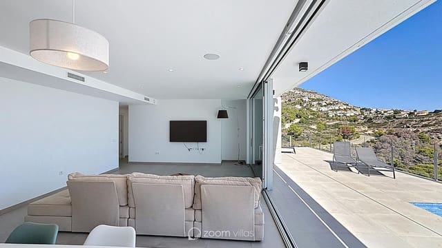 4 bedroom Villa for sale in Benitachell / Benitatxell with pool - € 1,395,000 (Ref: 9588510)