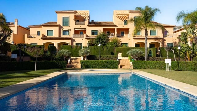 Apartamento de 3 habitaciones en Puerto, Javea / Xàbia en venta con piscina - 635.000 € (Ref: 9591957)