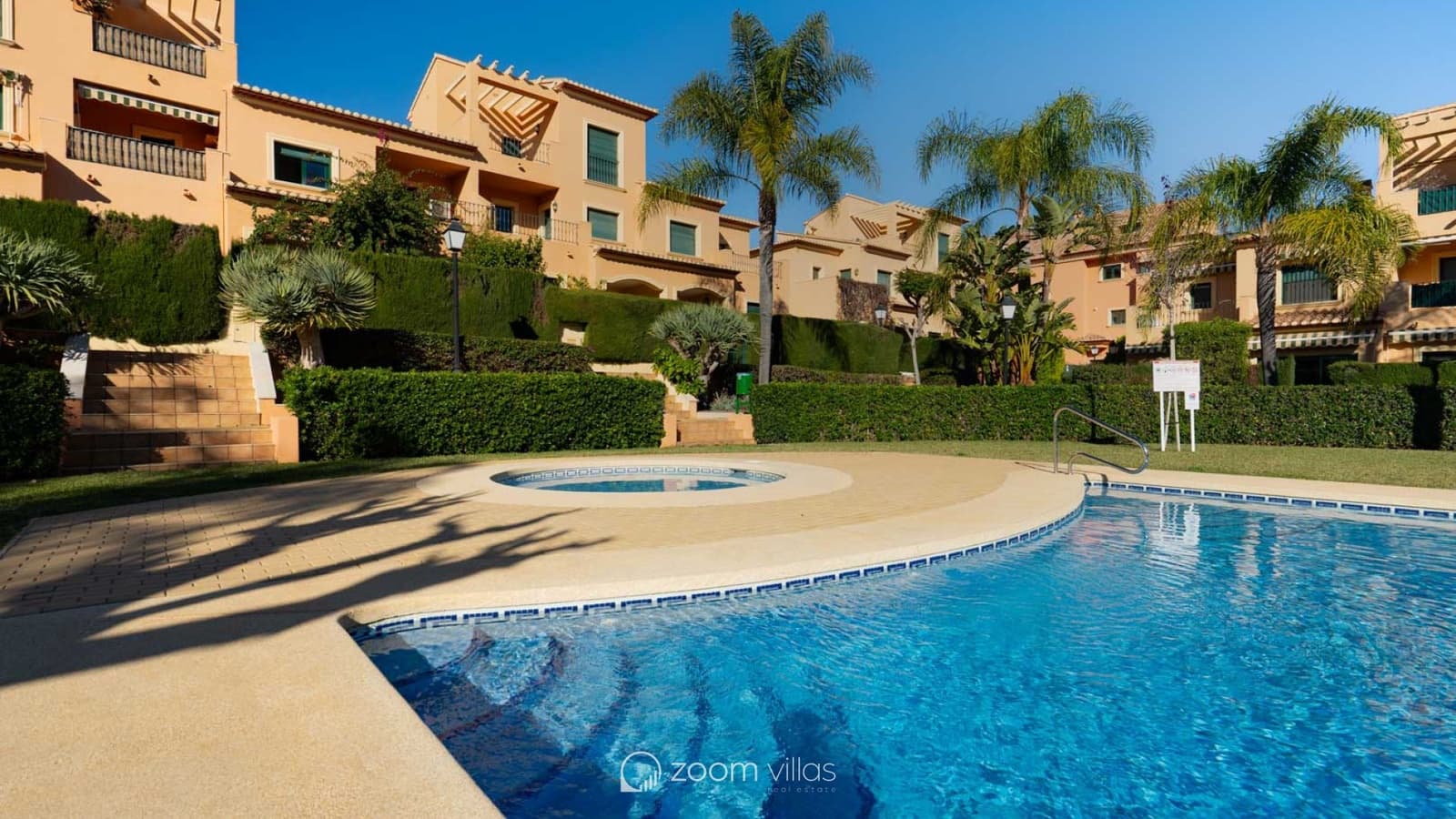Apartamento de 3 habitaciones en Javea / Xàbia en venta con piscina - 635.000 € (Ref: 9591957)