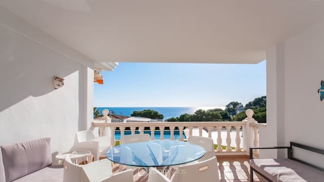 Apartamento de 2 habitaciones en Moraira, Teulada-Moraira en venta con piscina - 741.000 € (Ref: 9598267)