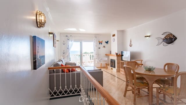 Apartamento de 2 habitaciones en Moraira, Teulada-Moraira en venta con piscina - 741.000 € (Ref: 9598267)