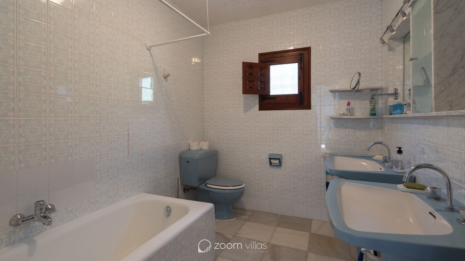 4 bedroom Villa for sale in Javea / Xabia with pool - € 1,550,000 (Ref: 9628019)