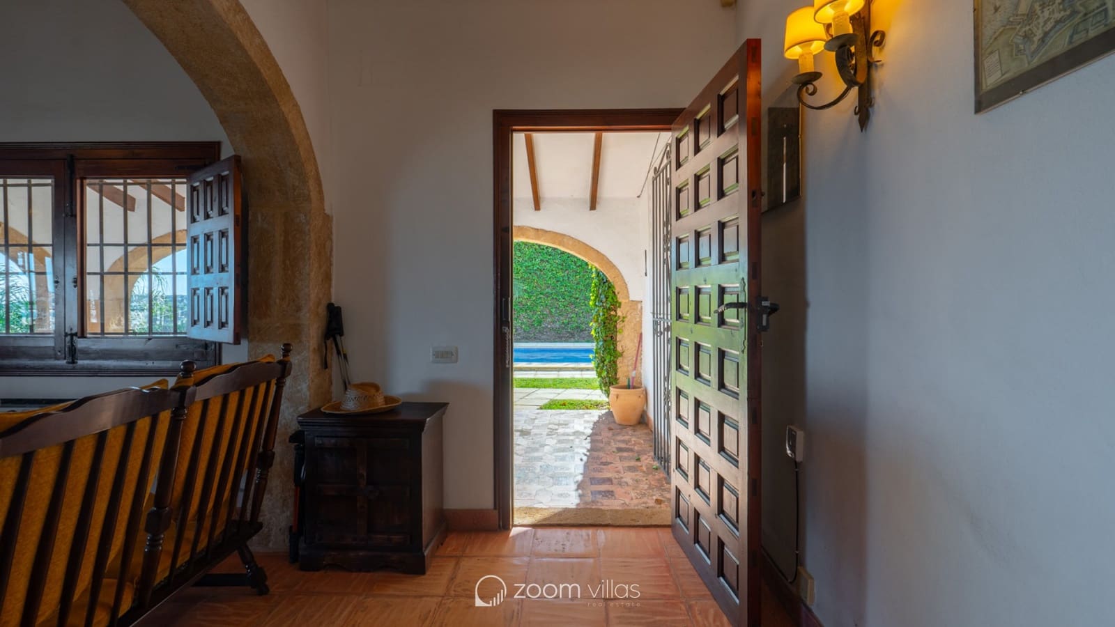 4 bedroom Villa for sale in Javea / Xabia with pool - € 1,550,000 (Ref: 9628019)