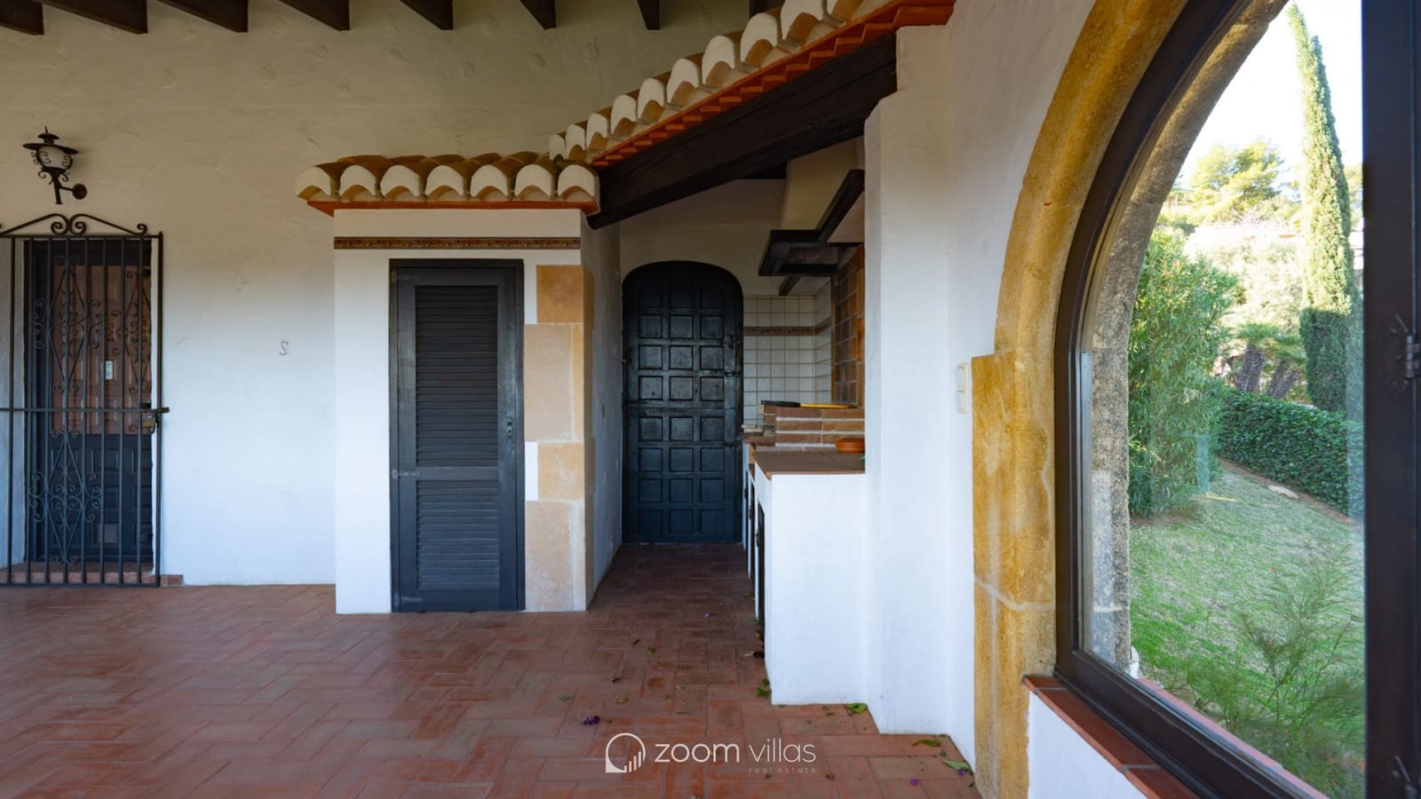 4 bedroom Villa for sale in Javea / Xabia with pool - € 1,550,000 (Ref: 9628019)