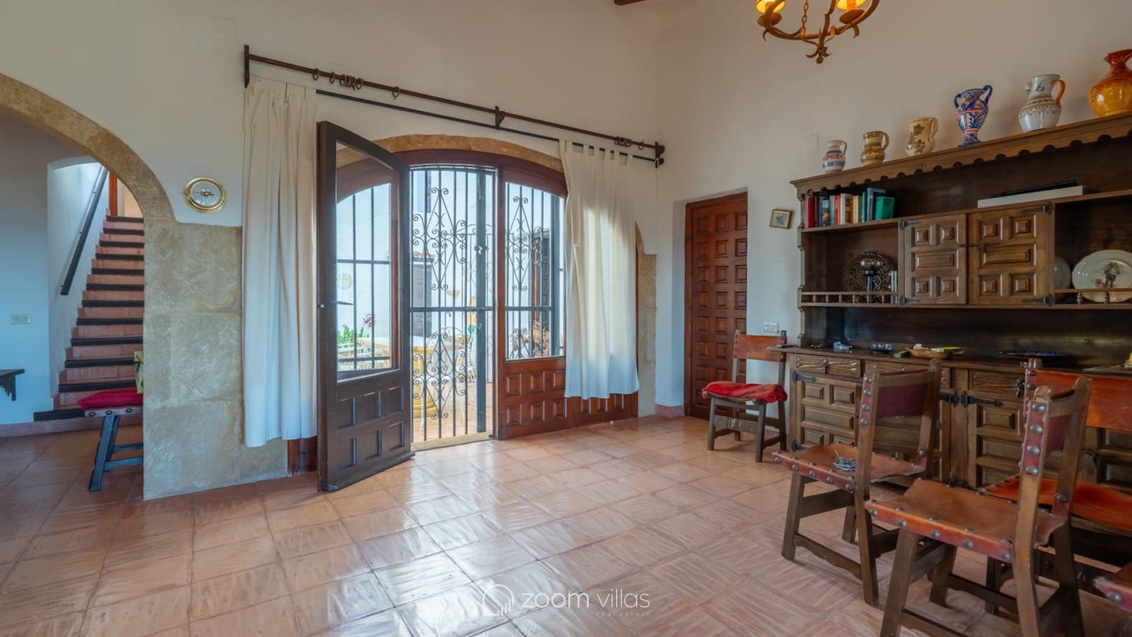 4 bedroom Villa for sale in Javea / Xabia with pool - € 1,550,000 (Ref: 9628019)