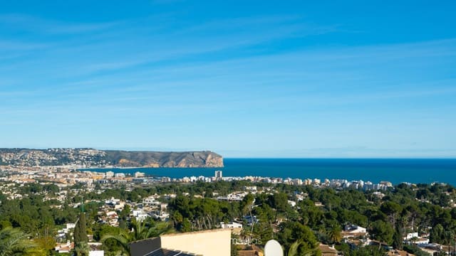 4 bedroom Villa for sale in Cap Martí - El Tossalet - Pinomar, Javea / Xàbia with pool - € 1,550,000 (Ref: 9628019)