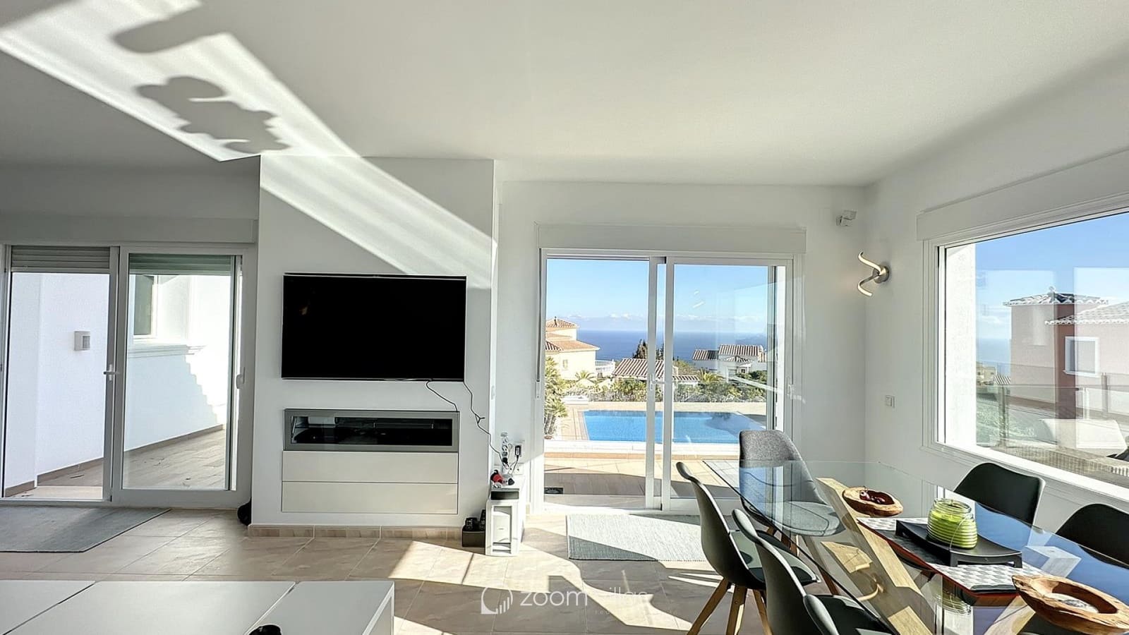 5 chambre Villa/Maison à vendre à Benitachell / Benitatxell avec piscine - 1 199 999 € (Ref: 9646257)