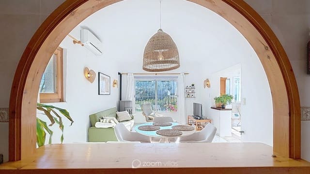 2 soverom Villa til salgs i Benitachell / Benitatxell med svømmebasseng - € 370 000 (Ref: 9646258)