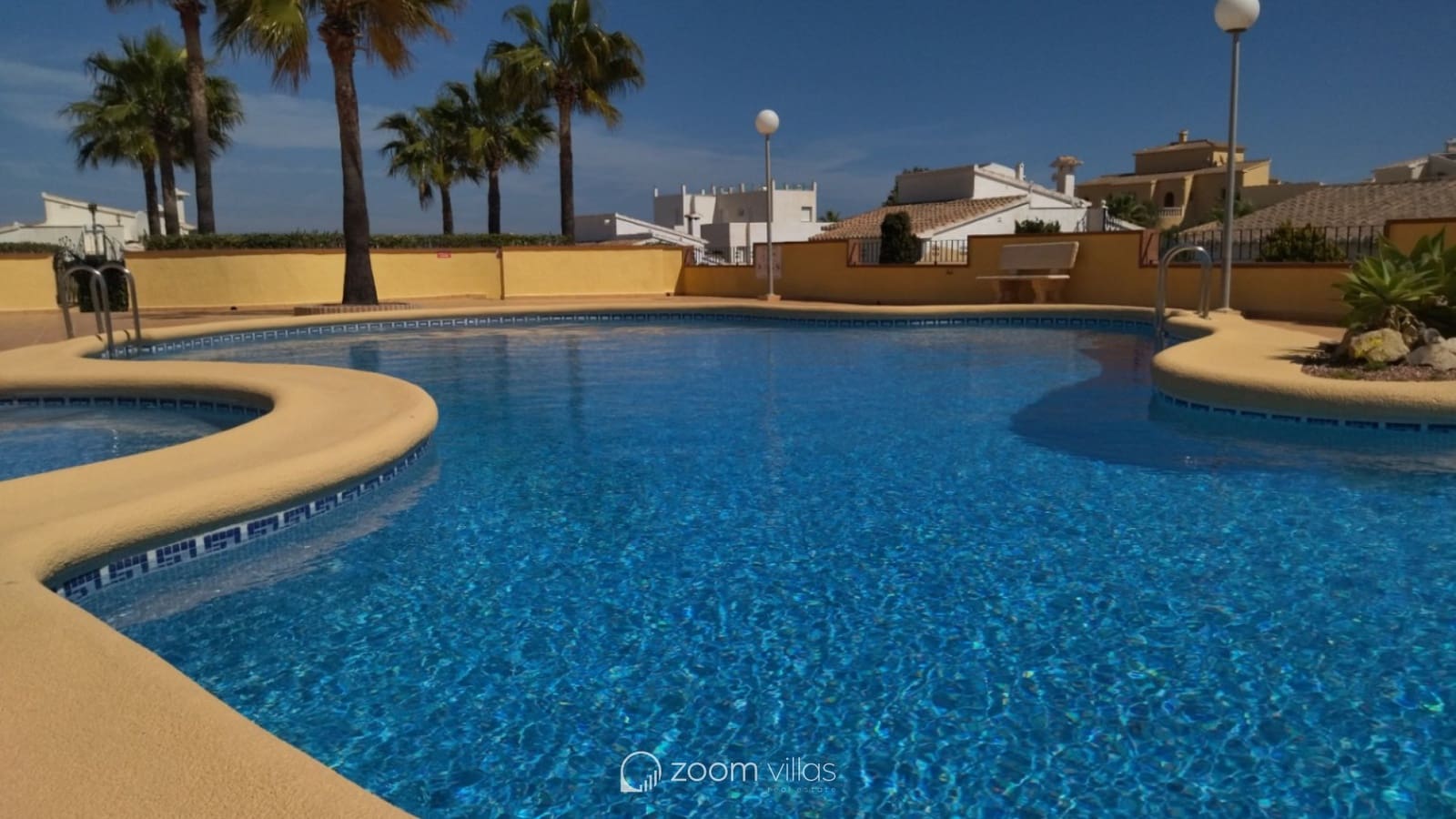 2 sovrum Villa till salu i Benitachell / Benitatxell med pool - 370 000 € (Ref: 9646258)