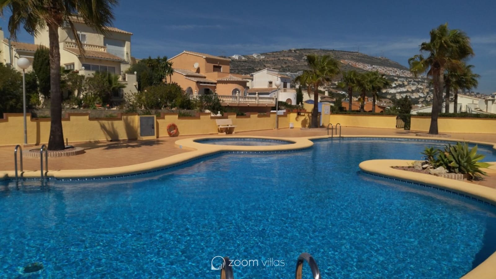 2 sovrum Villa till salu i Benitachell / Benitatxell med pool - 370 000 € (Ref: 9646258)