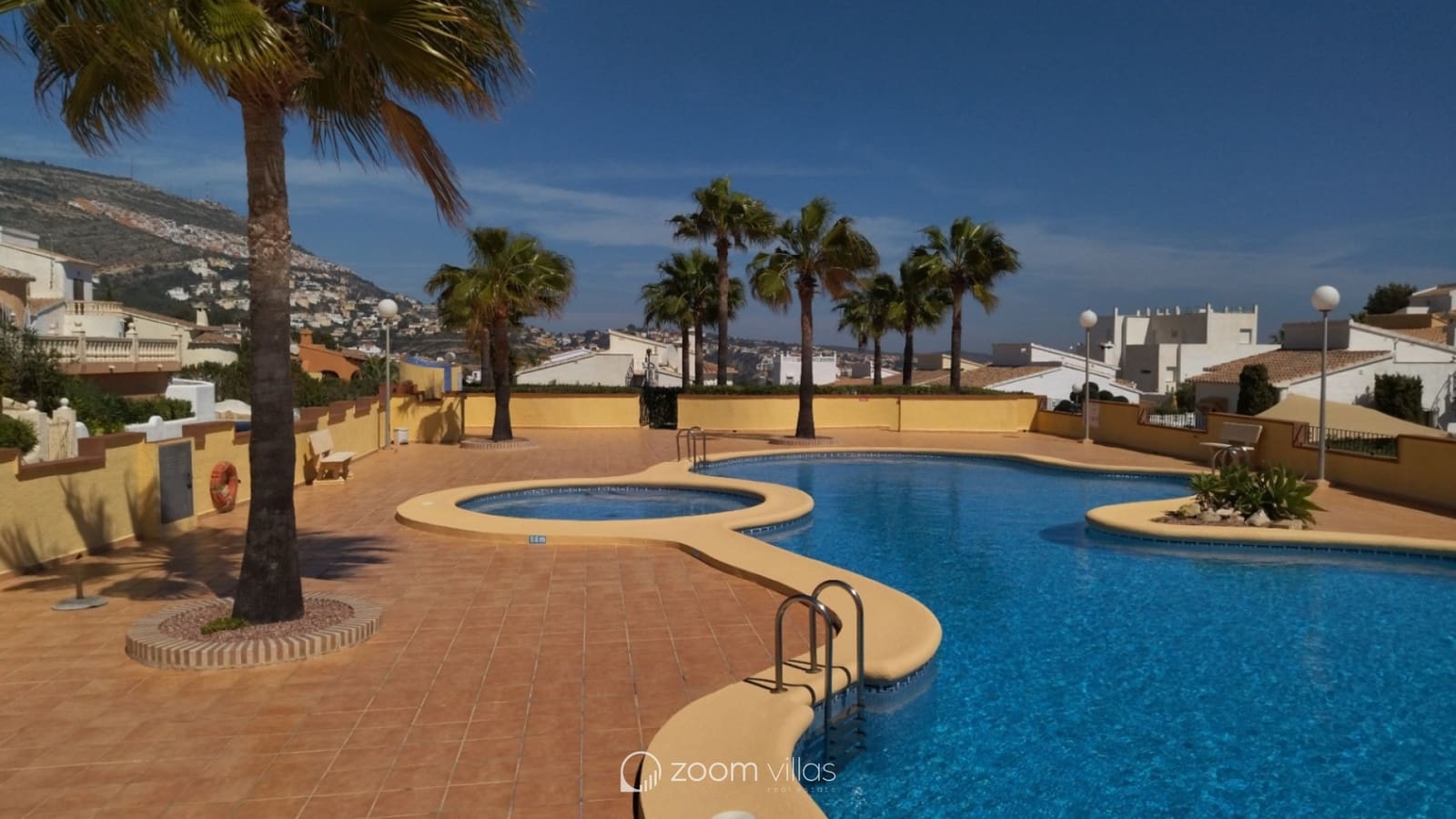 2 sovrum Villa till salu i Benitachell / Benitatxell med pool - 370 000 € (Ref: 9646258)