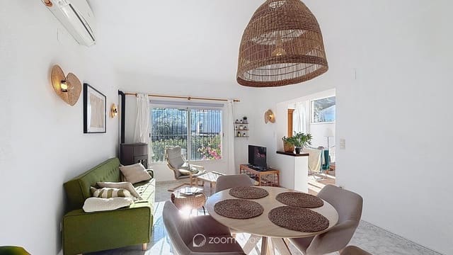 2 soverom Villa til salgs i Benitachell / Benitatxell med svømmebasseng - € 370 000 (Ref: 9646258)