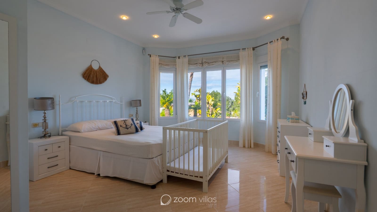 4 sypialnia Willa na sprzedaż w Javea / Xabia z basenem - 1 795 000 € (Ref: 9657058)