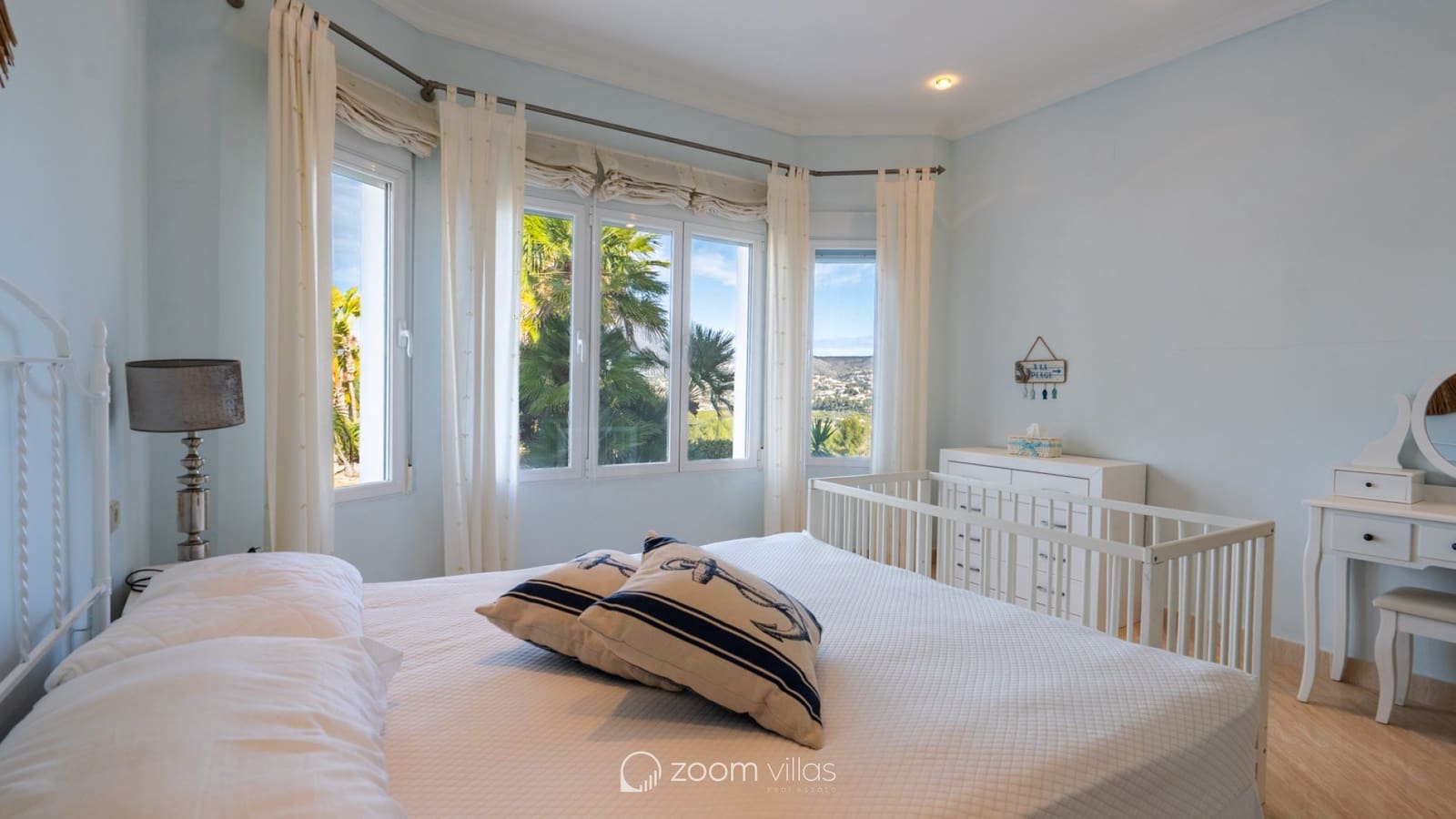 4 sypialnia Willa na sprzedaż w Javea / Xabia z basenem - 1 795 000 € (Ref: 9657058)