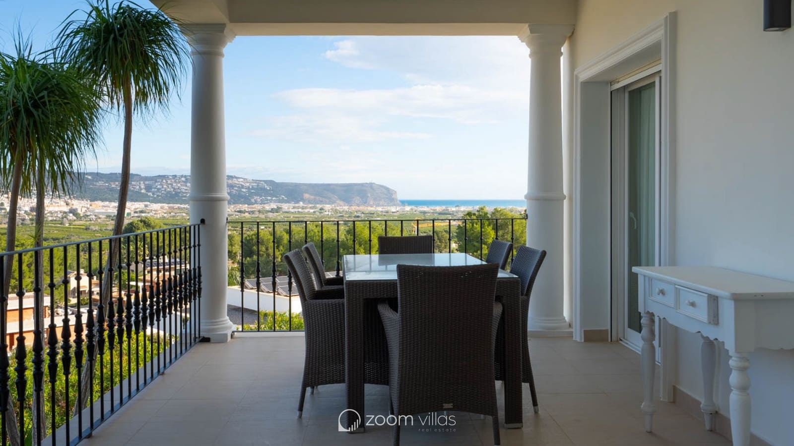 4 sypialnia Willa na sprzedaż w Javea / Xabia z basenem - 1 795 000 € (Ref: 9657058)