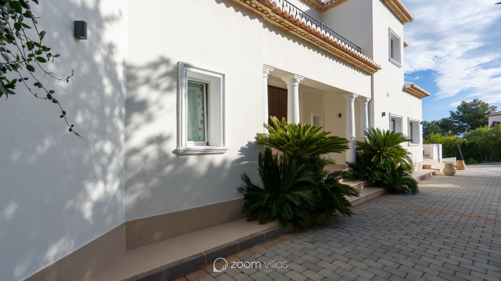 4 sypialnia Willa na sprzedaż w Javea / Xabia z basenem - 1 795 000 € (Ref: 9657058)
