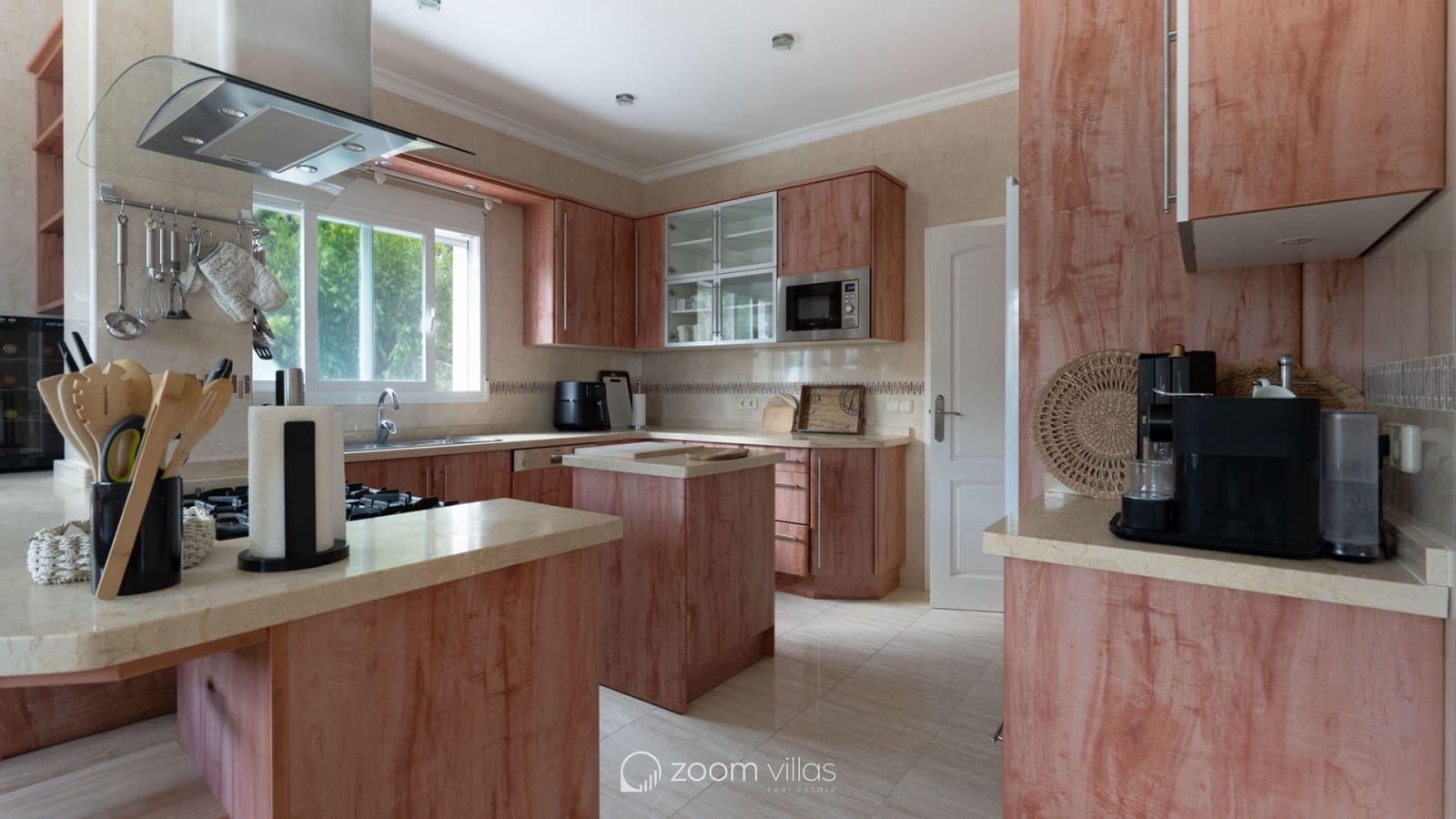 4 sypialnia Willa na sprzedaż w Javea / Xabia z basenem - 1 795 000 € (Ref: 9657058)