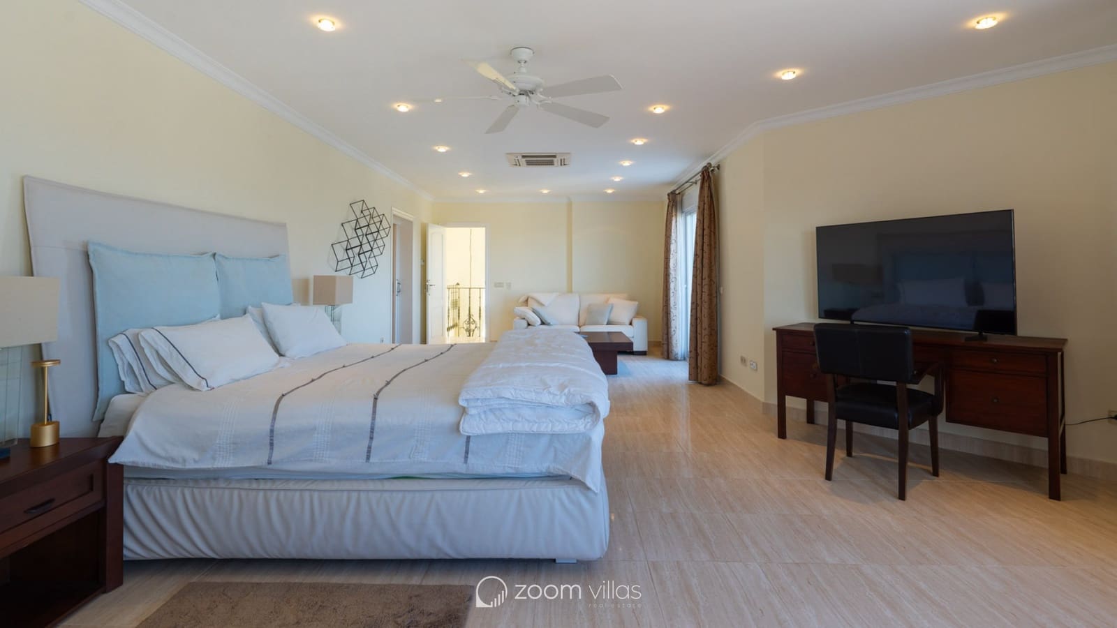 4 sypialnia Willa na sprzedaż w Javea / Xabia z basenem - 1 795 000 € (Ref: 9657058)